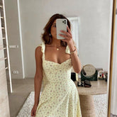 Vestido midi con lazos en los hombros y estampado floral de ranúnculo